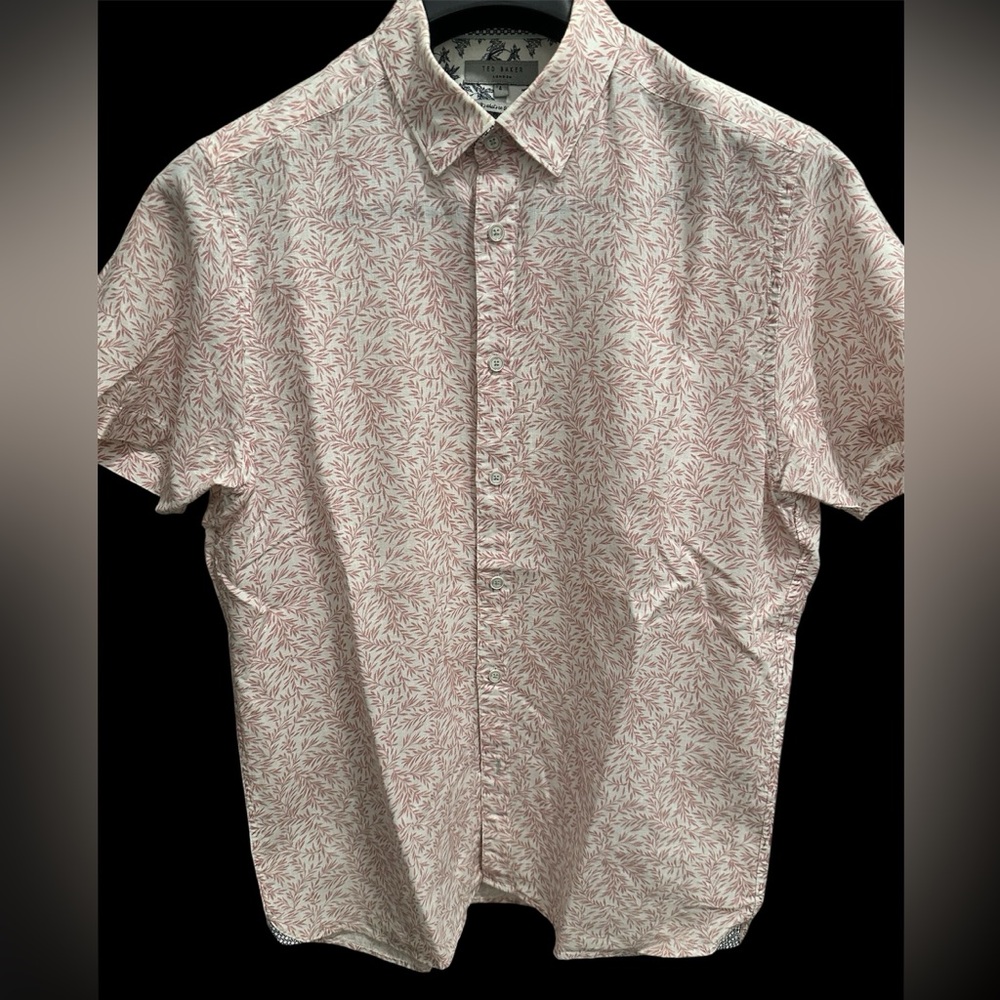 Ted Baker Men's Shirt with pale red Leaf Pattern size 4 fits M.